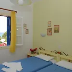 Apart-hotel Dora's & Mégas Yialós-Nítes