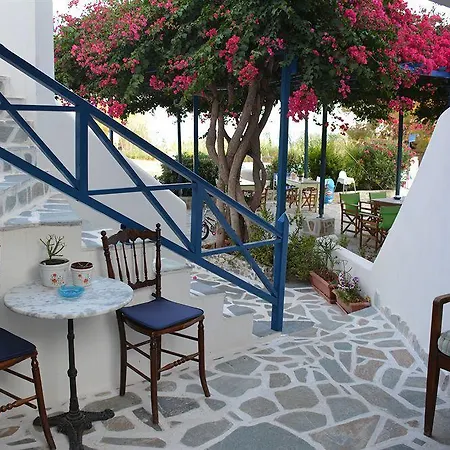 Aparthotel Dora's & Megas Gialos - Nites