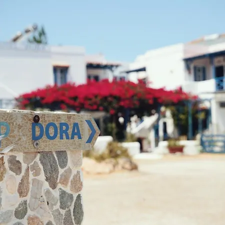 Dora's & 2*