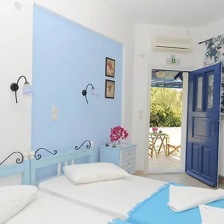 Dora's & Aparthotel Megas Gialos - Nites