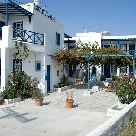 Aparthotel Dora's &