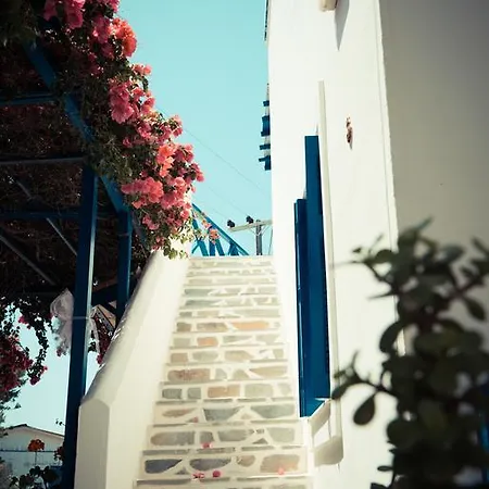 Aparthotel Dora's &
