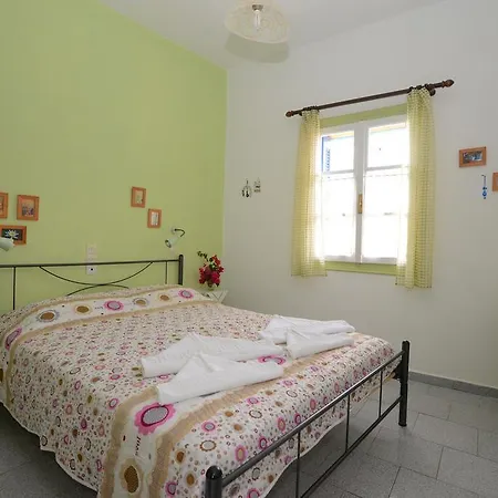 Aparthotel Dora's & 2*