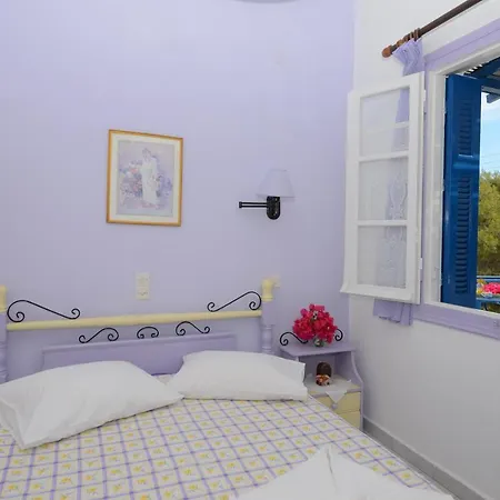 Aparthotel Dora's &