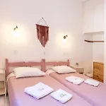 Aparthotel Dora's & Mégas Yialós-Nítes
