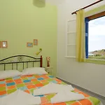 Dora's & Lägenhetshotell 2*