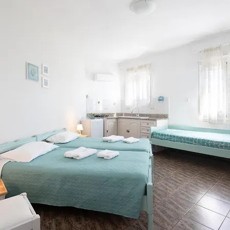 Dora's & Aparthotel