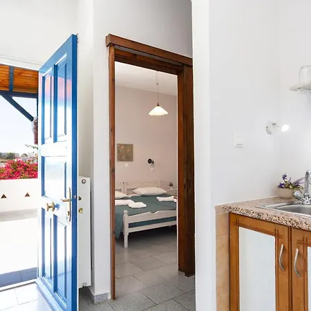 Aparthotel Dora's &