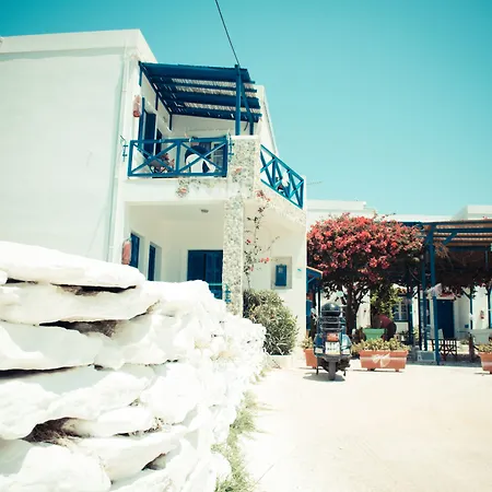 شقة فندقية Dora's & 2*