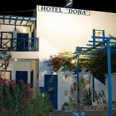 Dora's & Mégas Yialós-Nítes