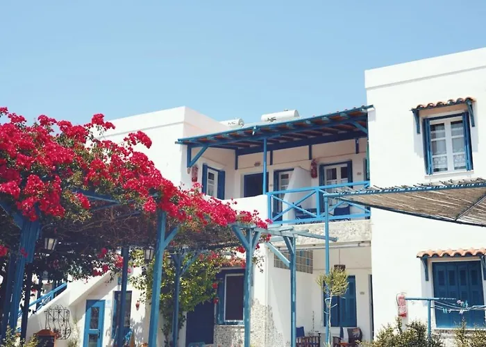 アパートホテル Dora's & 2*