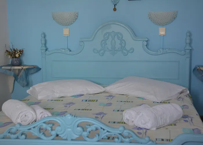 Dora's & アパートホテル